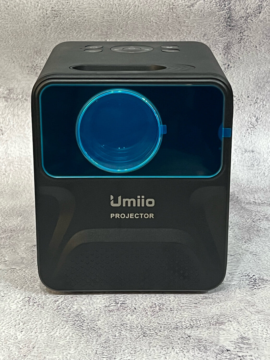 Umiio Android Projector - Smart, Compact & Portable