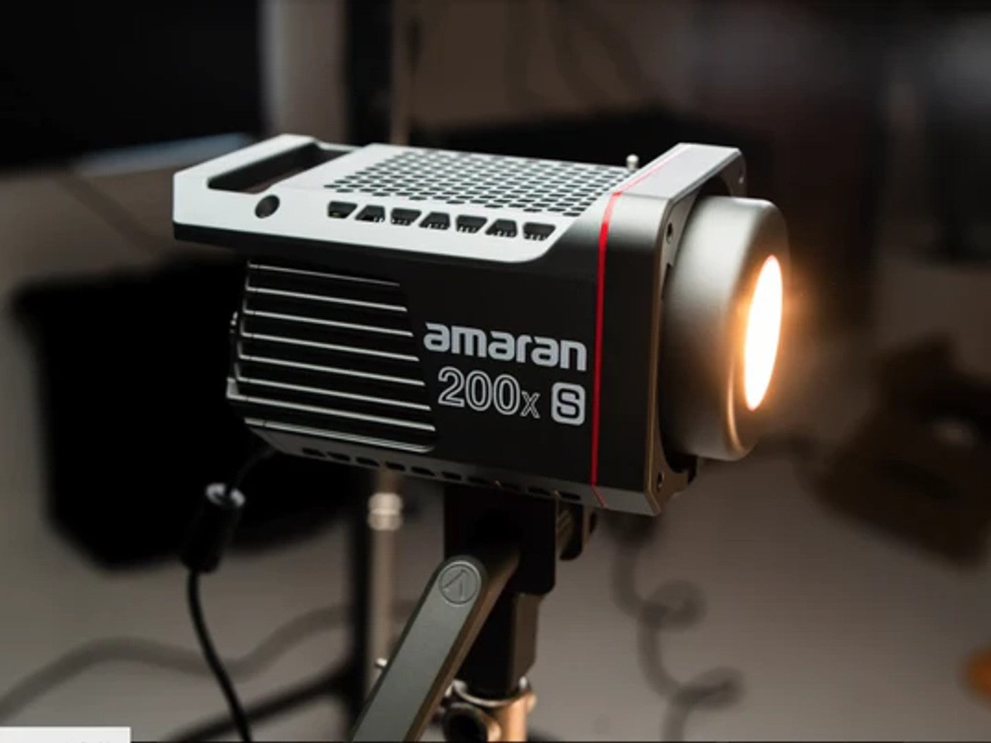 APUTURE  AMARAN 200XS