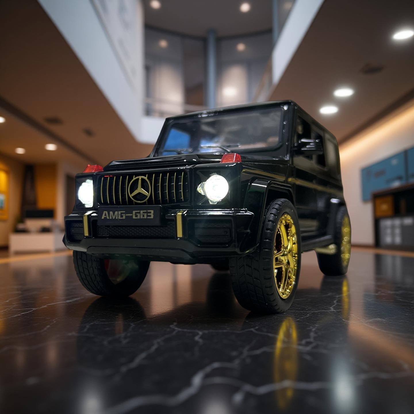 G-Wagon Metal Toy Car – 21cm, Pull-Back Action, Openable Doors, Light Sound, Premium Metal Body